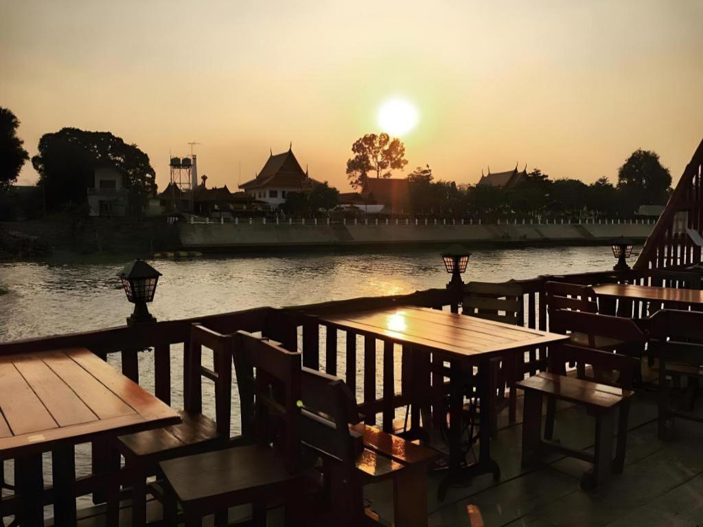 Jidapa Resort Phra Nakhon Si Ayutthaya Exterior photo