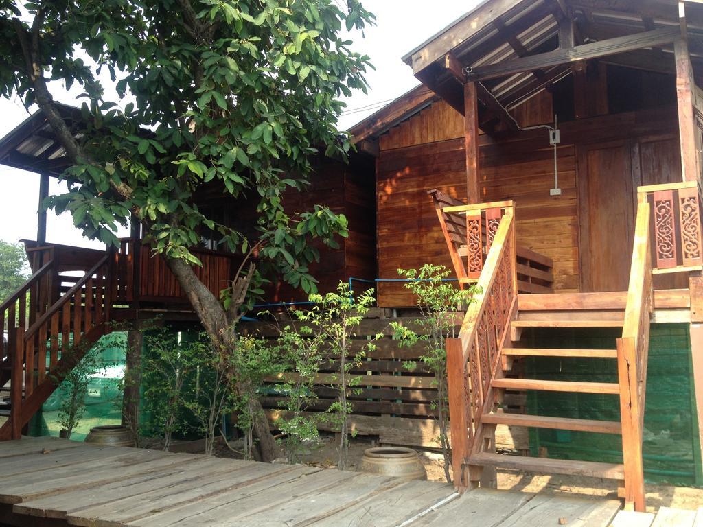 Jidapa Resort Phra Nakhon Si Ayutthaya Exterior photo